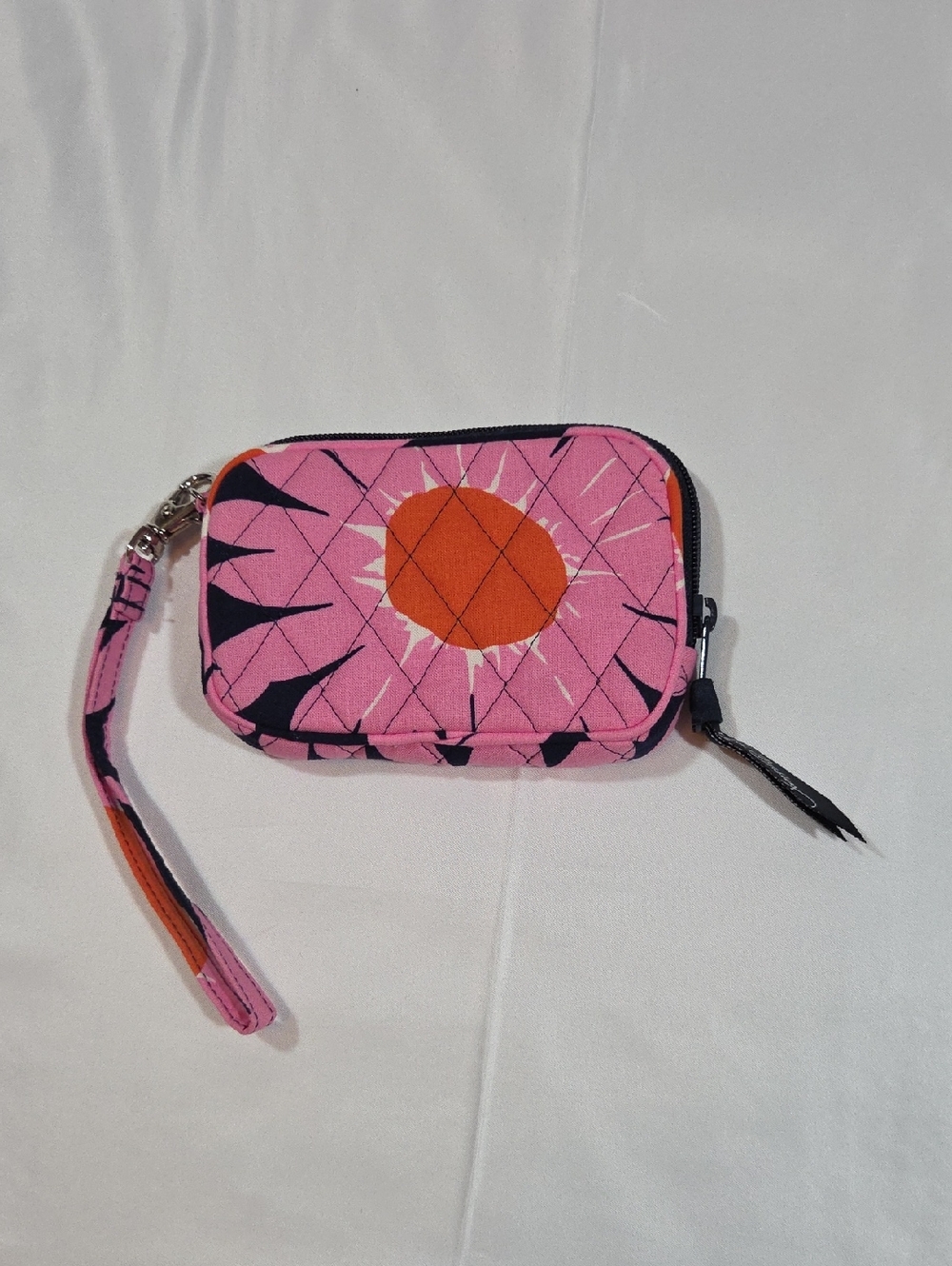 Vera Bradley LOVES ME Small Wristlet Pink